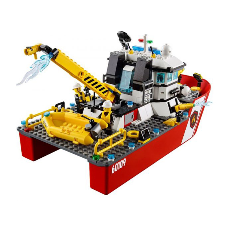 Lepin-Town-Fire-Rescue-Boat-Set-For-Kids-4